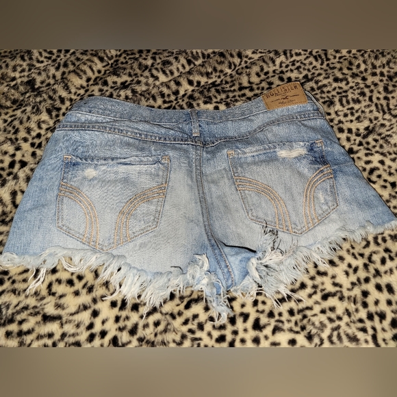 Hollister Cut off jeans - Picture 5 of 6